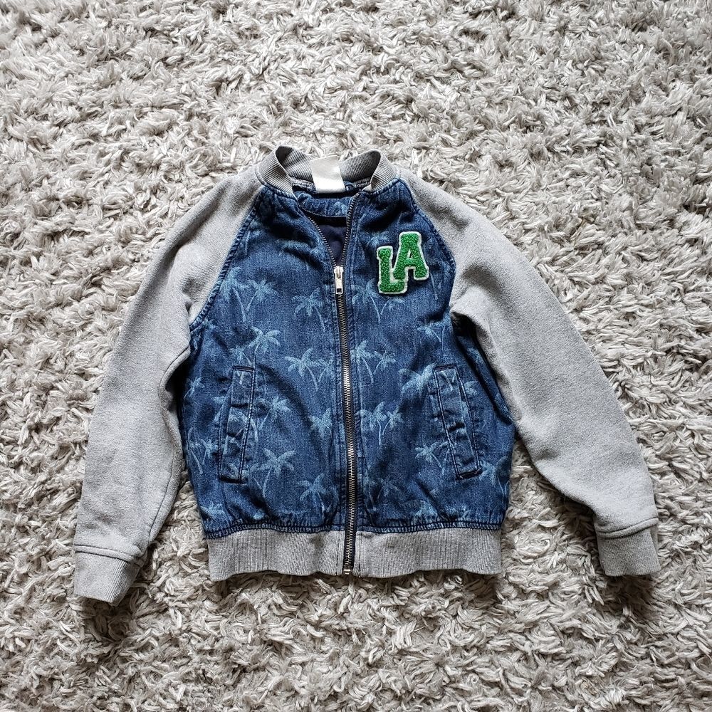 H&M Boys Jeans Jacket zippered front sz 6-7 Yrs